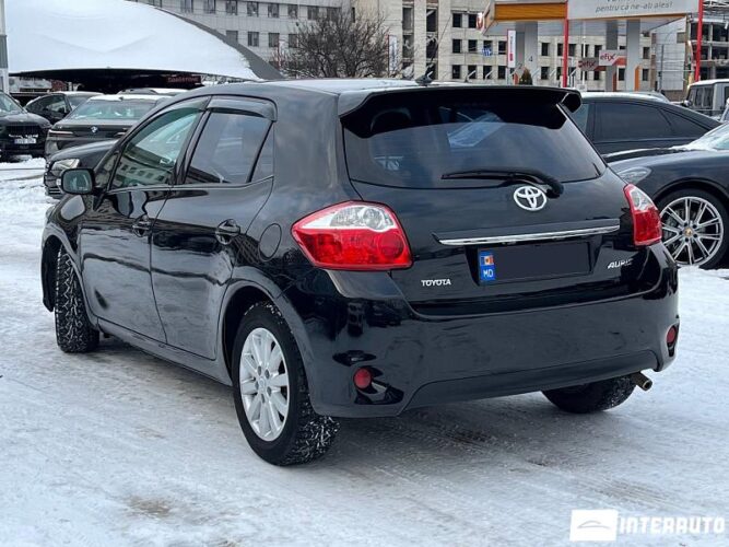 toyota Auris 2010