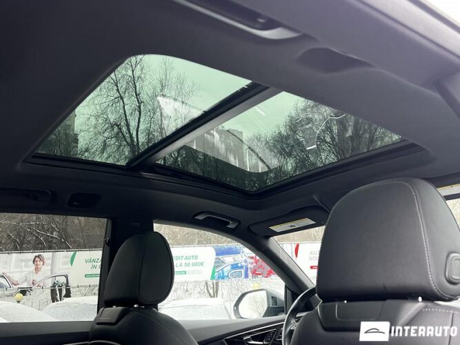 Audi Q8 52 interauto-car