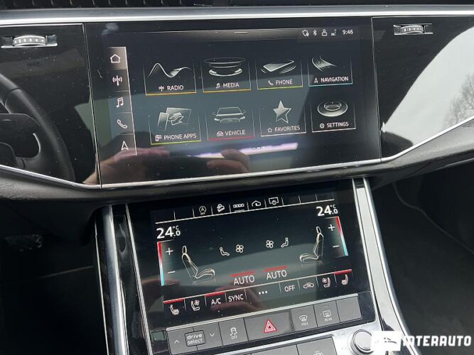 Audi Q8 46 interauto-car