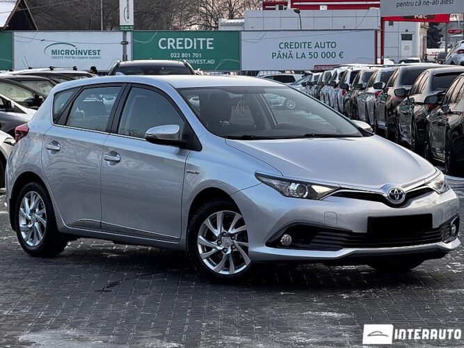 toyota Auris 2016