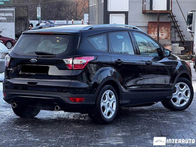 Ford Kuga 34 interauto-car