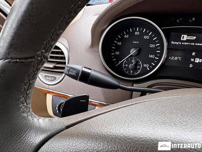 Mercedes GL 320 48 interauto-car