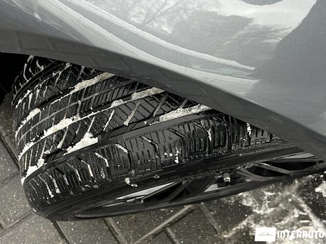 BMW 840i 57 interauto-car