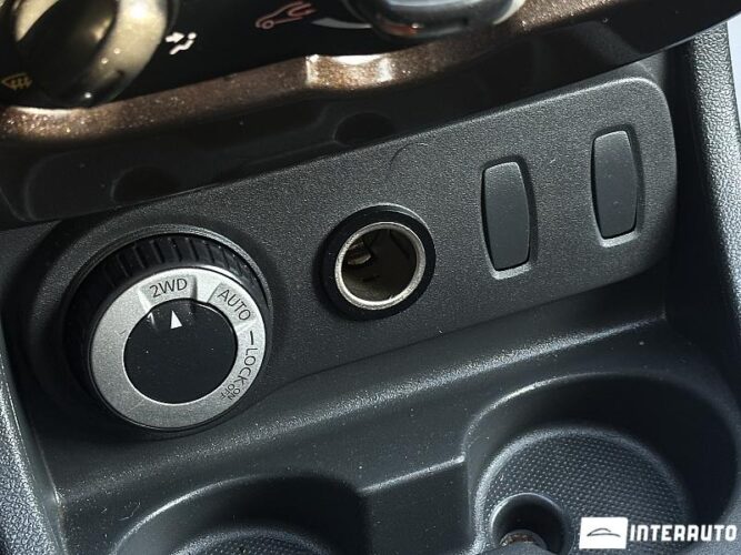 Dacia Duster 41 interauto-car