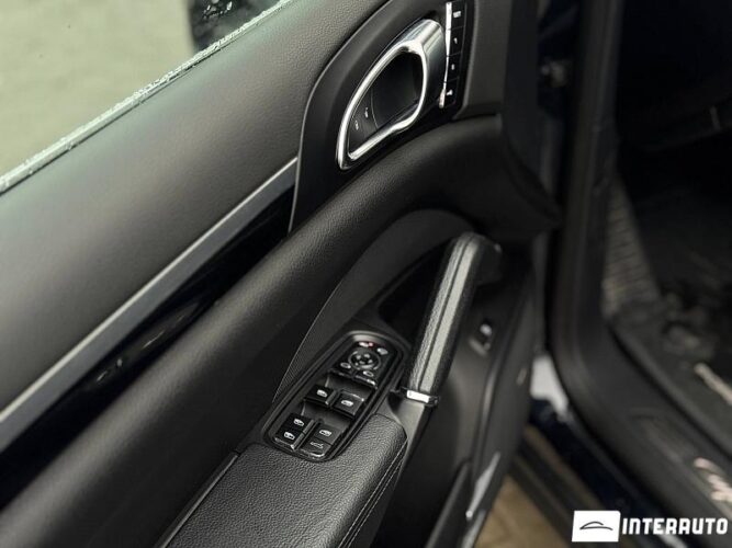 porsche Cayenne S Hybrid 2016