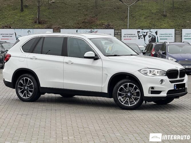 BMW X5 2.5D 2016 doar la InterAuto
