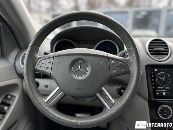 Mercedes ML 320 38 interauto-car