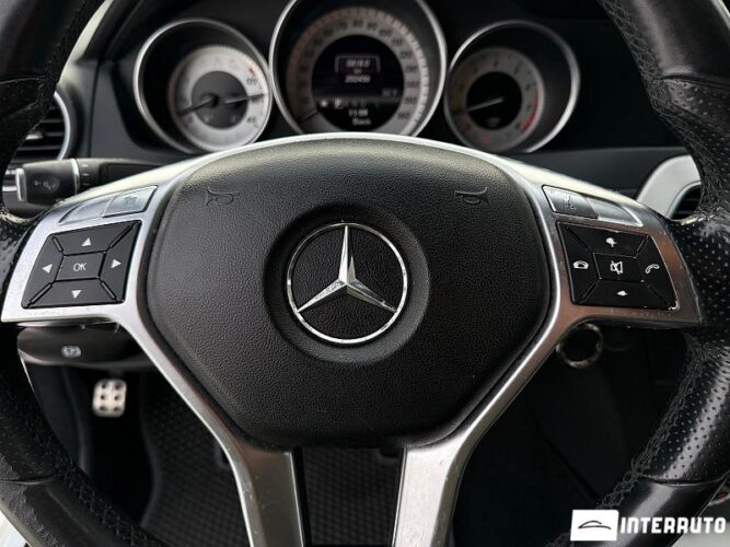 Mercedes C 250 36 interauto-car