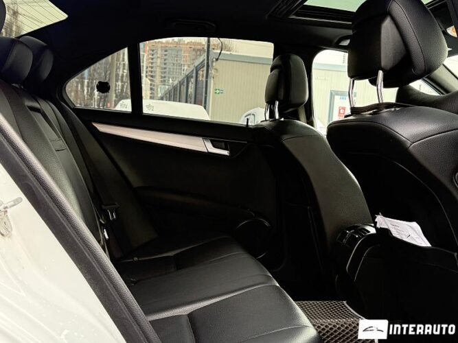 Mercedes C 250 45 interauto-car
