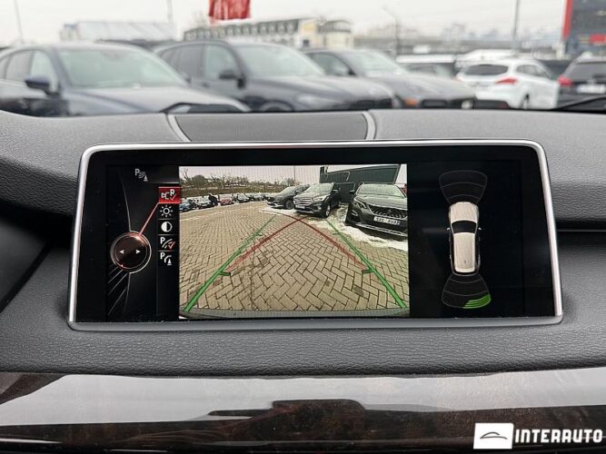 BMW X5 4.0e 48 interauto-car