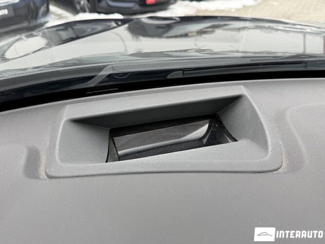 BMW X5 4.0e 44 interauto-car