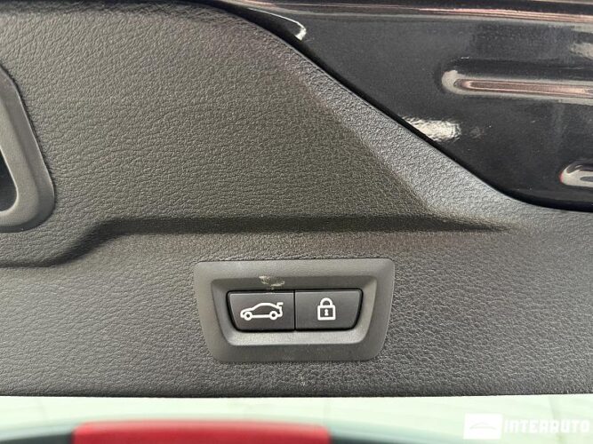 BMW X5 4.0e 62 interauto-car