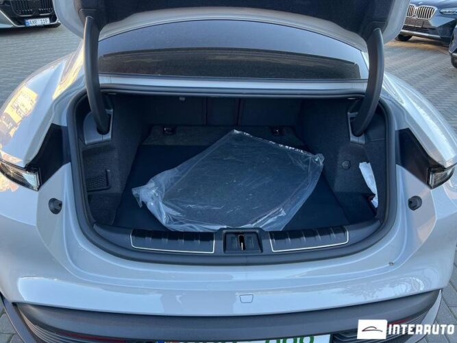 porsche Taycan Turbo S 2021