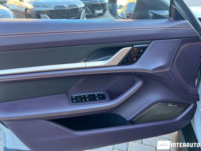 porsche Taycan Turbo S 2021