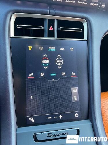 porsche Taycan Turbo S 2021