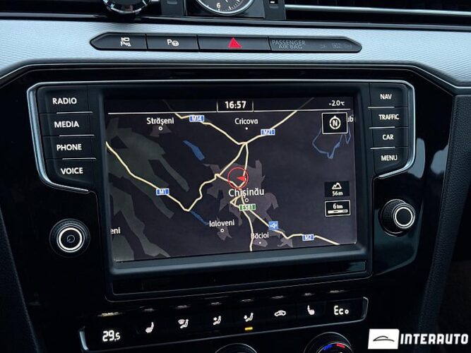 Volkswagen Passat GTE 43 interauto-car