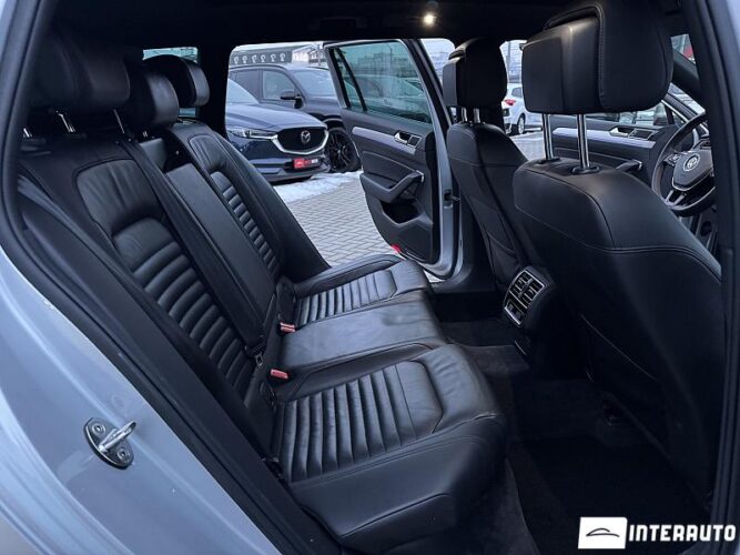 Volkswagen Passat GTE 48 interauto-car