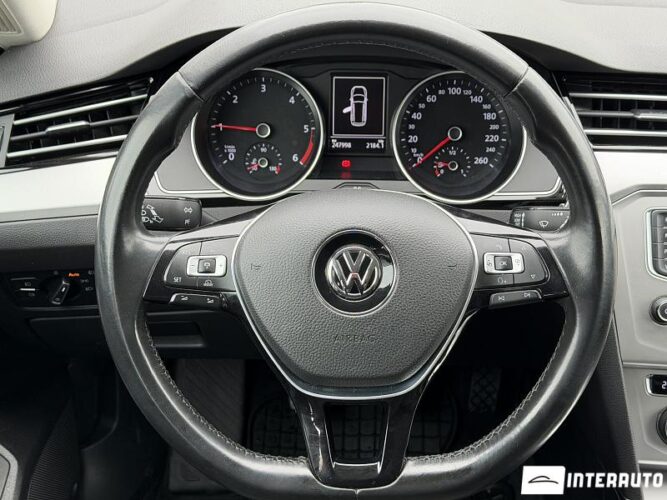 Volkswagen Passat 41 interauto-car