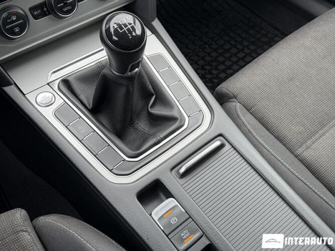 Volkswagen Passat 45 interauto-car