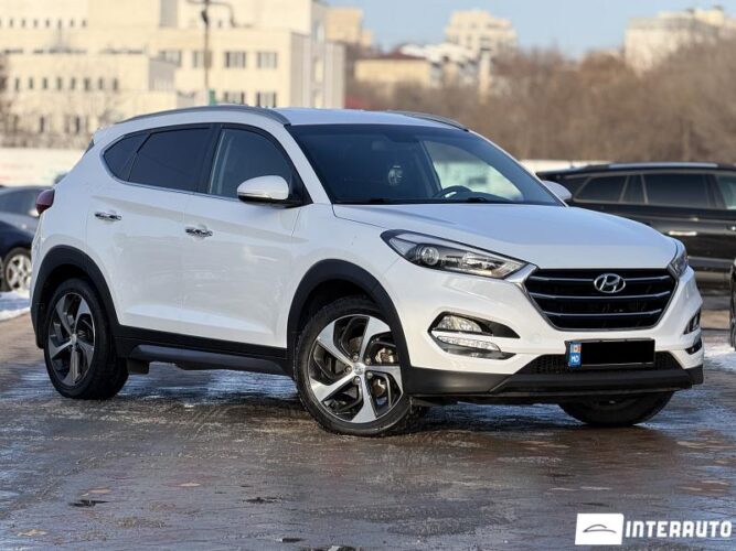 Hyundai Tucson 32 interauto-car