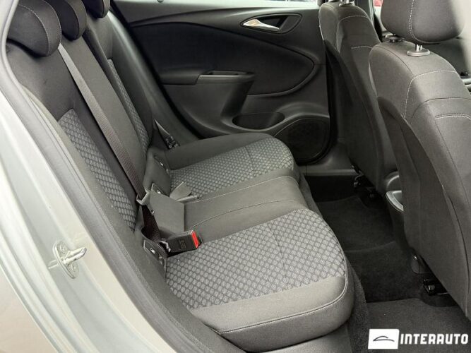 Opel Astra 44 interauto-car