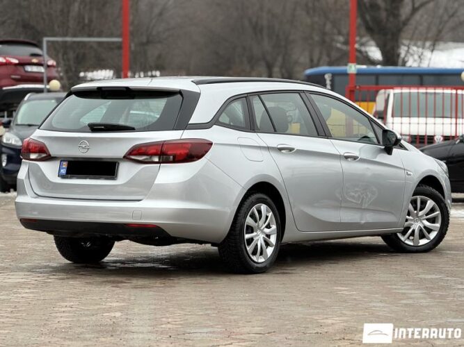 Opel Astra 31 interauto-car