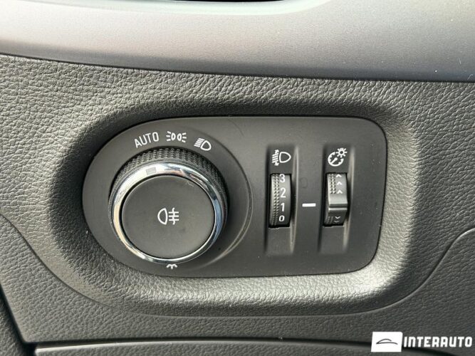 Opel Astra 37 interauto-car