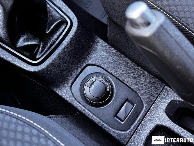 Dacia Duster 44 interauto-car