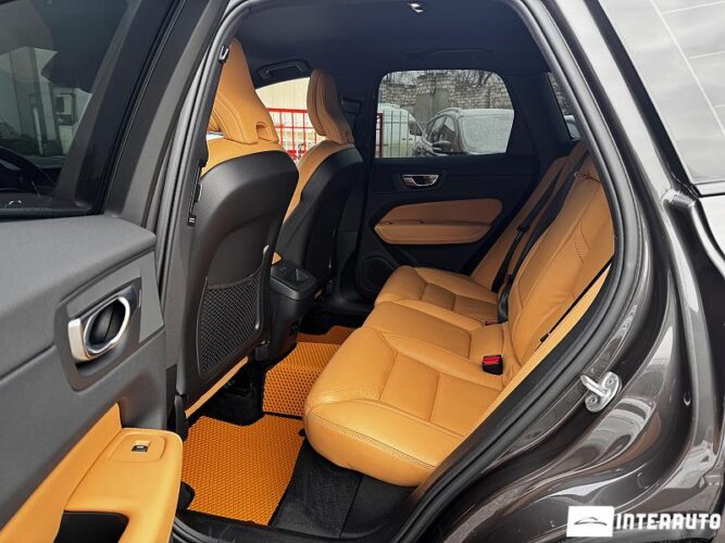 Volvo XC 60 45 interauto-car
