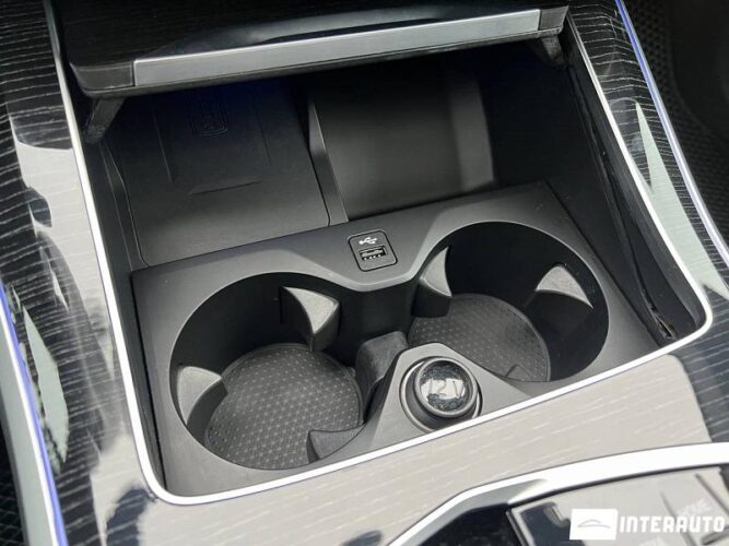 BMW X5 5.0e 51 interauto-car