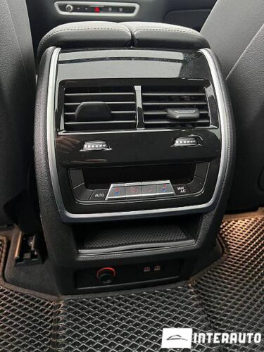 BMW X5 5.0e 56 interauto-car