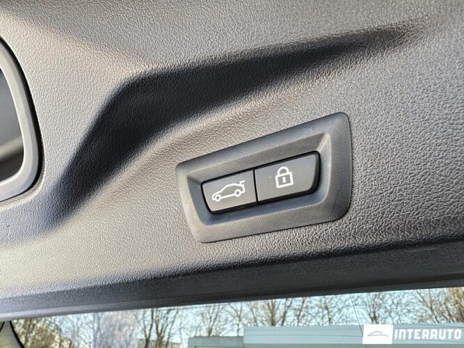 BMW X5 4.5e 59 interauto-car