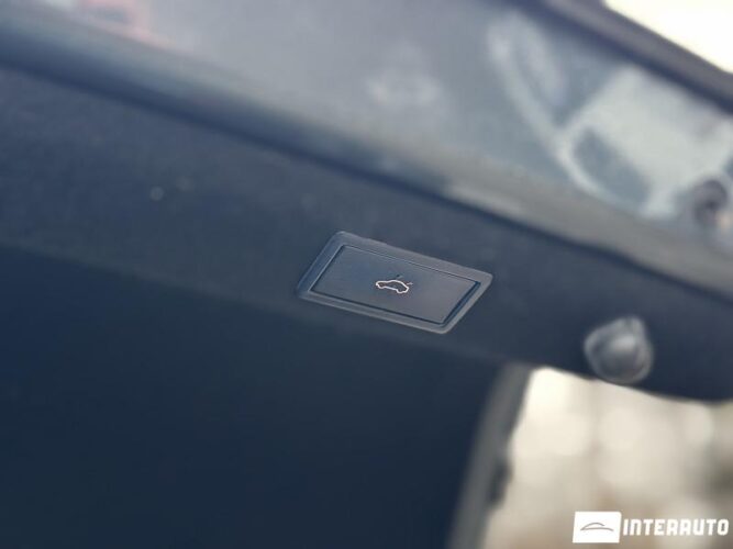 Skoda Superb 55 interauto-car