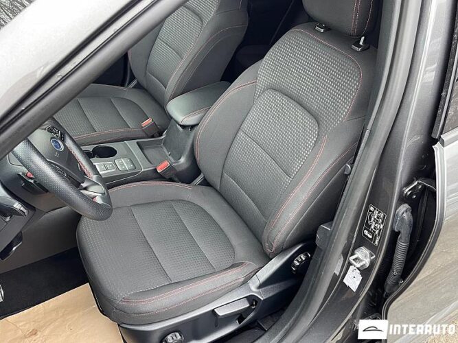 Ford Kuga 46 interauto-car