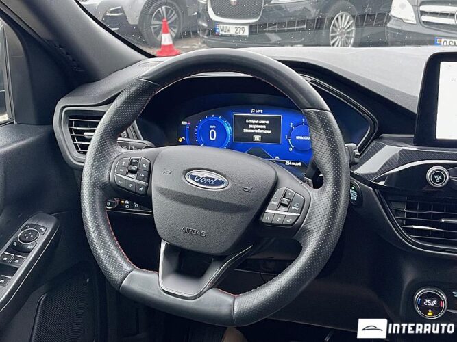 Ford Kuga 41 interauto-car