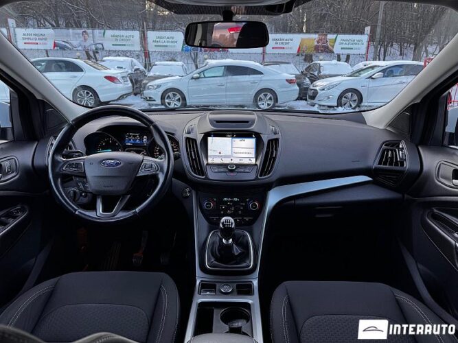 Ford Kuga 45 interauto-car