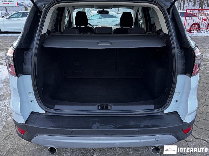 Ford Kuga 49 interauto-car