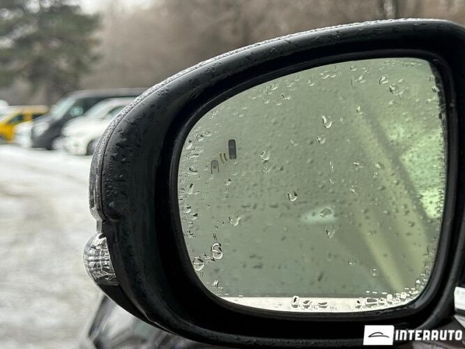 Lexus ES 300h 35 interauto-car