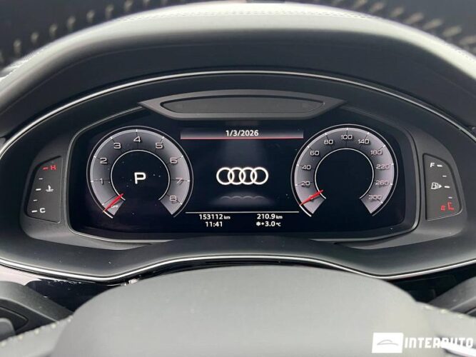 Audi Q8 53 interauto-car