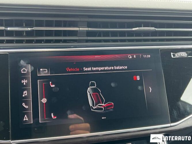 Audi Q8 56 interauto-car