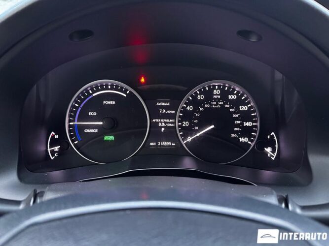 Lexus ES 300h 46 interauto-car