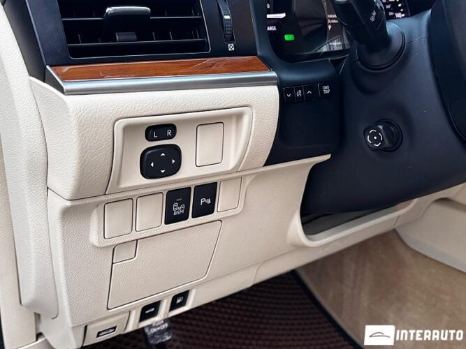 Lexus ES 300h 54 interauto-car