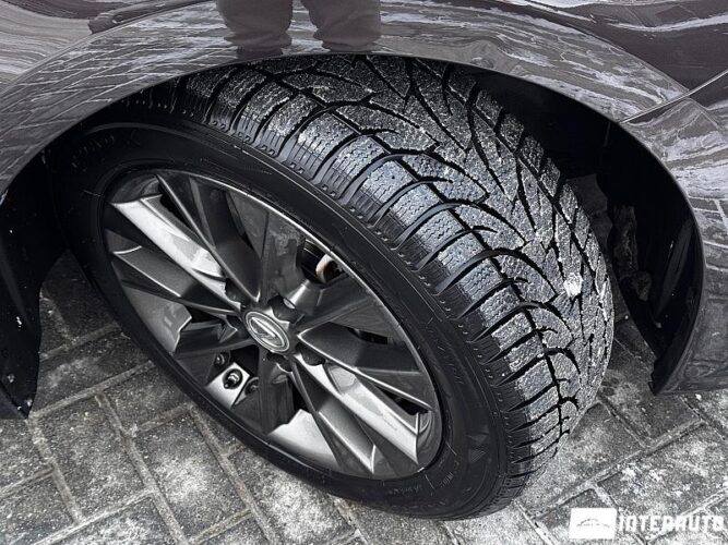 Lexus ES 300h 57 interauto-car