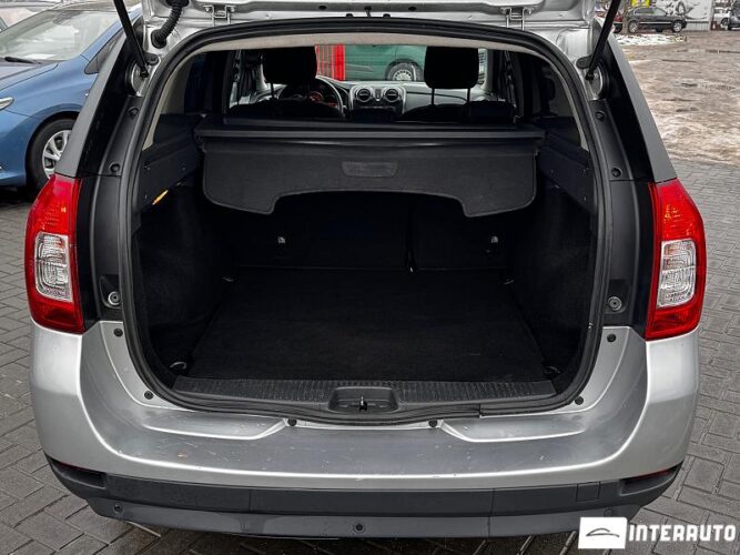 Dacia Logan MCV 48 interauto-car