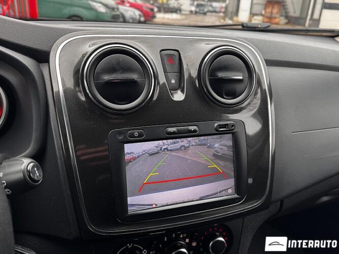 Dacia Logan MCV 40 interauto-car