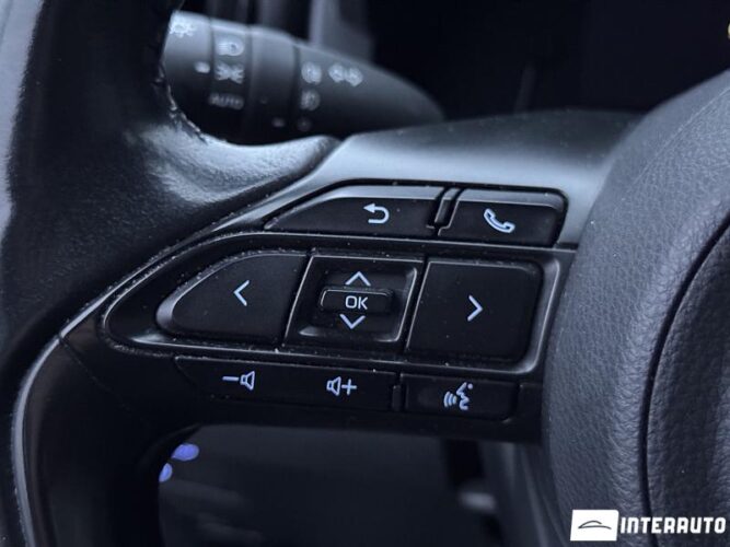 Toyota Yaris Cross 45 interauto-car