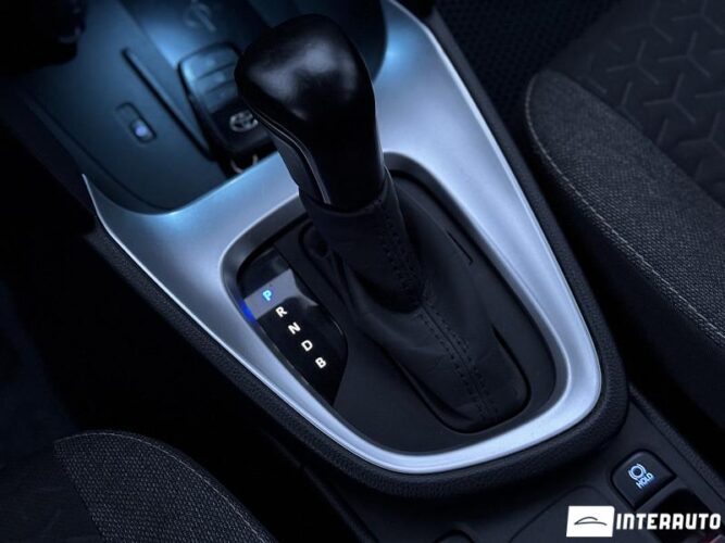 Toyota Yaris Cross 51 interauto-car