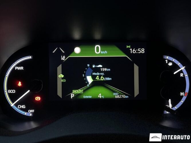 Toyota Yaris Cross 47 interauto-car