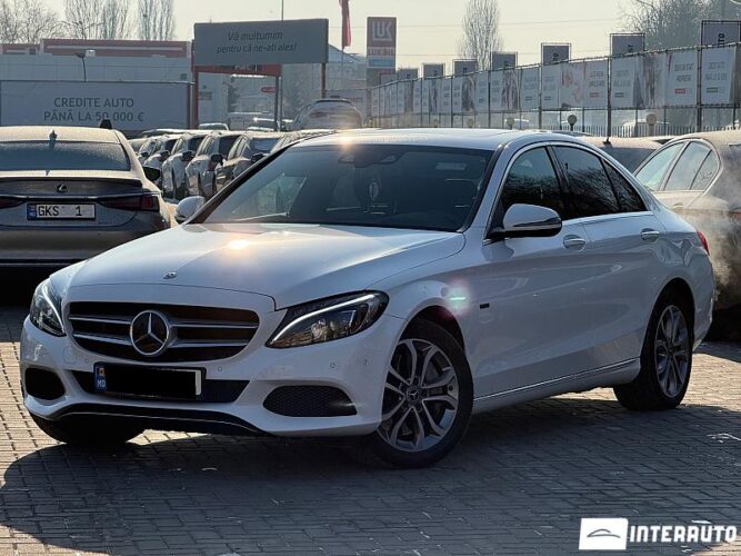 Mercedes C 350e 2018 doar la InterAuto