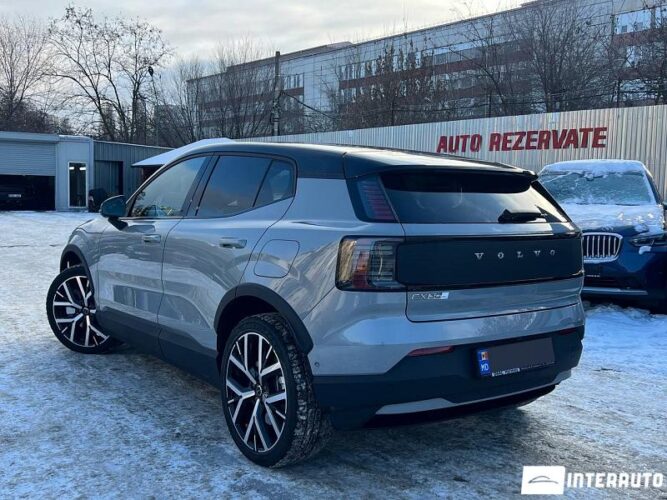 volvo EX 30 2025